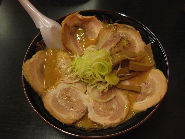 ちゃーしゅーらーめん(みそ) ちゃーしゅーらーめん(みそ)
